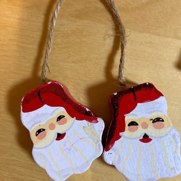 12 Vintage Wood Christmas Tree Ornaments, Made in Taiwan - Picture 7 of 9